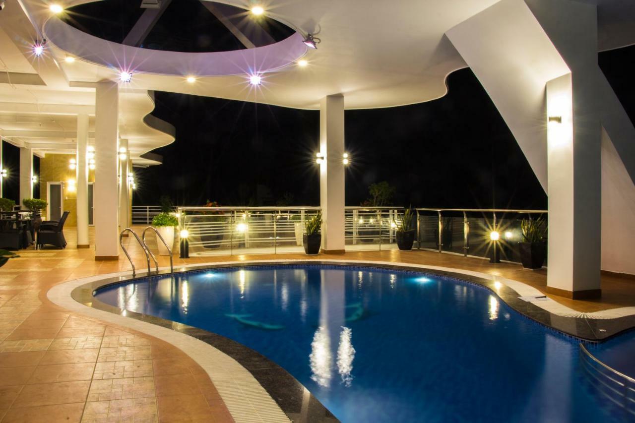 Cassabella Hotel & Apartments Вунгтау Экстерьер фото